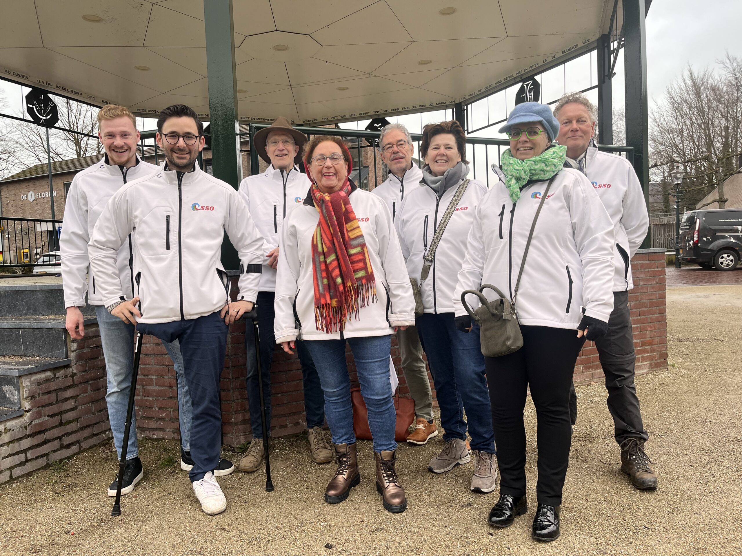 Bakkie in de buurt Geffen: Samen in gesprek op het dorpsplein